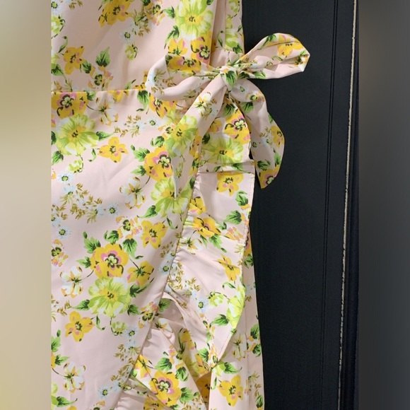 BCBGeneration Womens Ruched Wrap Mini Dress English Rose Floral Print Size 16 - Picture 13 of 16